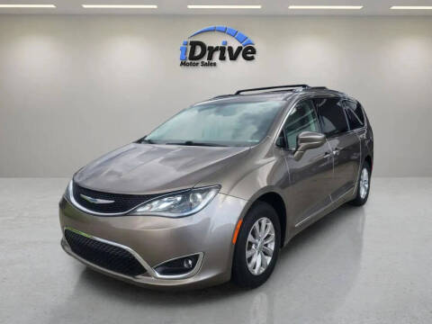 2018 Chrysler Pacifica Touring L Plus