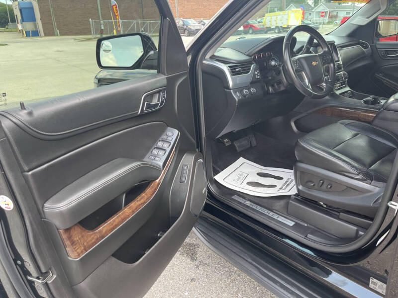 2019 Chevrolet Suburban LT