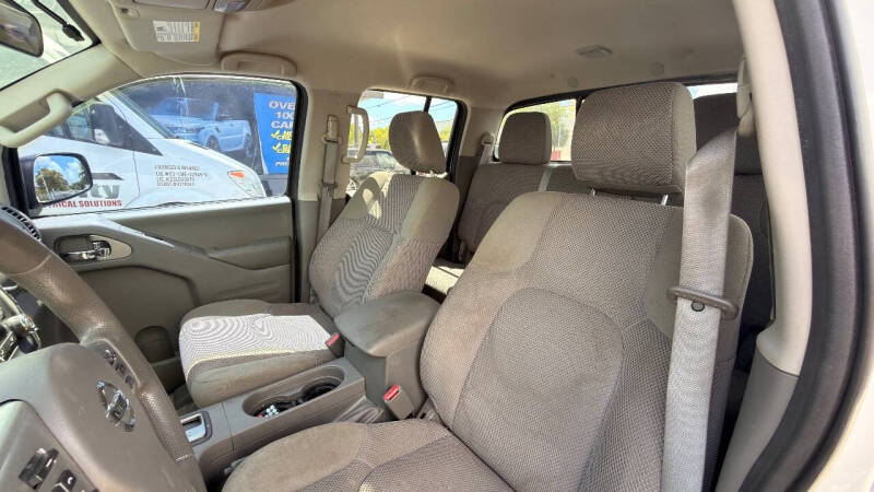 2017 Nissan Frontier S