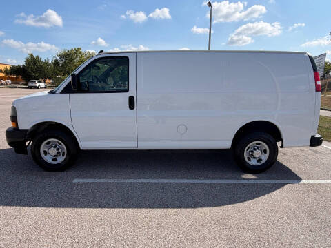 2021 Chevrolet Express 2500
