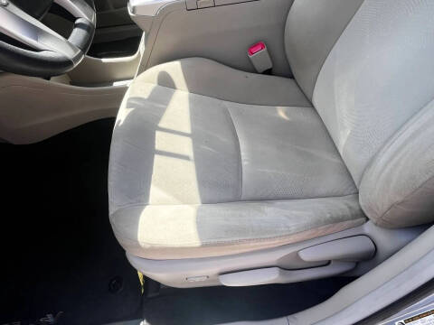 2012 Toyota Prius v Three