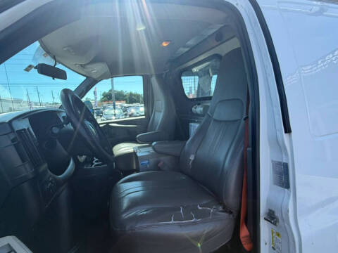 2015 Chevrolet Express 2500