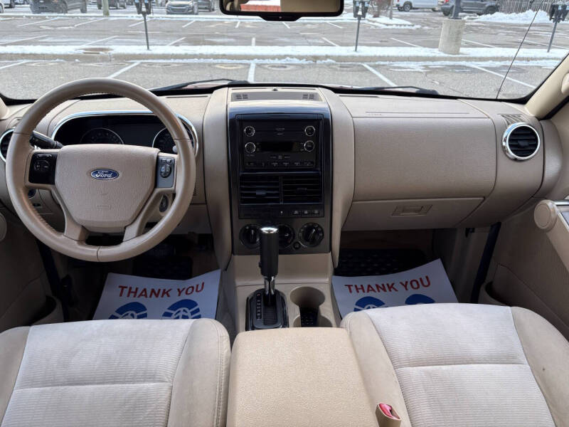 2008 Ford Explorer XLT