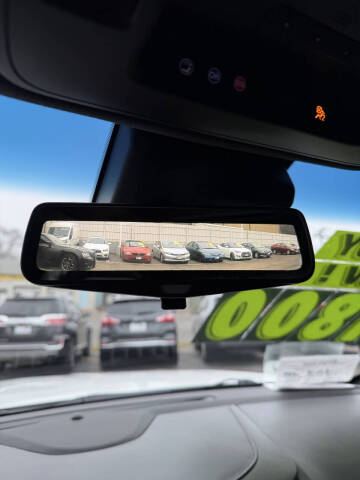 2017 Cadillac Escalade Platinum