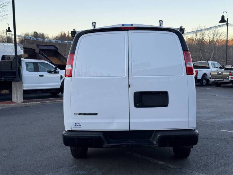 2019 Chevrolet Express 2500