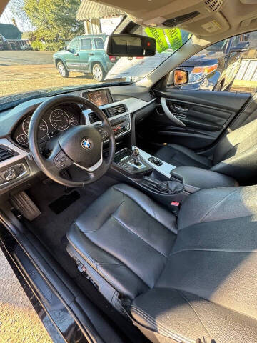 2012 BMW 3 Series 328i