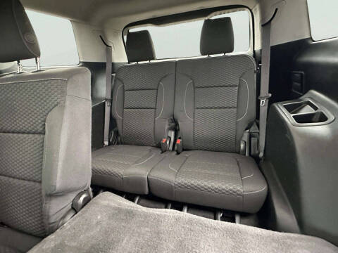 2017 GMC Acadia SLE-2