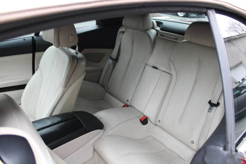 2012 BMW 6 Series 650i