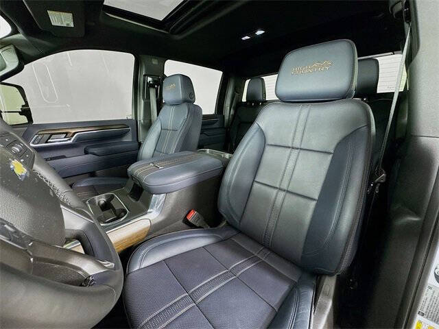 2025 Chevrolet Silverado 3500HD