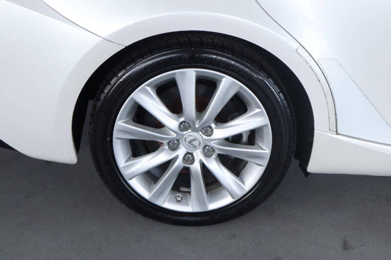 2016 Lexus IS 200t