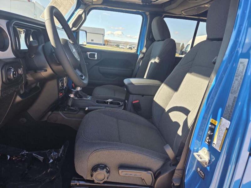 2026 Jeep Gladiator Willys