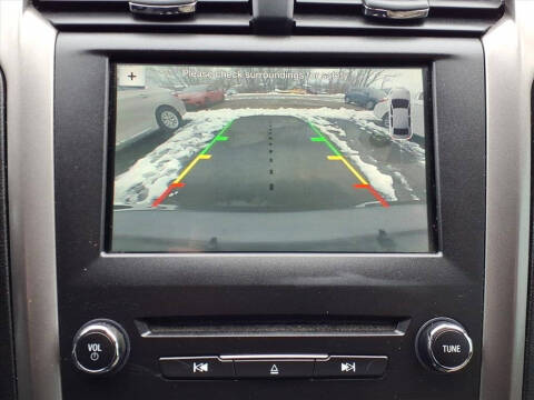 2017 Ford Fusion Hybrid SE