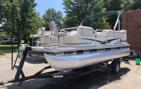 2011 Sun Tracker PARTY BARGE 20 for sale at Creekside Automotive in Lexington NC