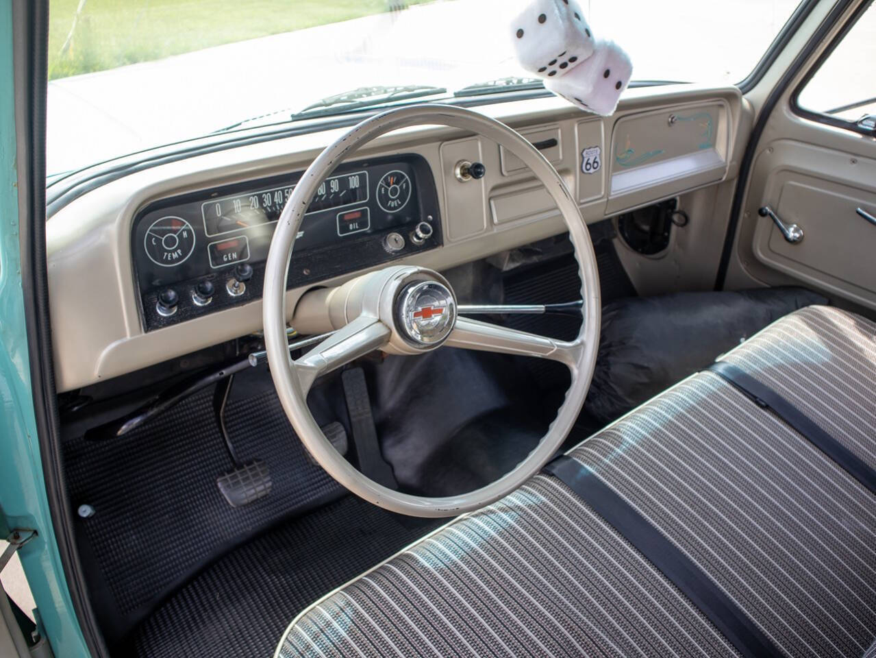 1964 Chevrolet C10 38