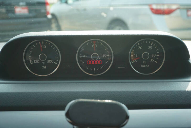 2013 Volkswagen Beetle Turbo PZEV Fender Edition