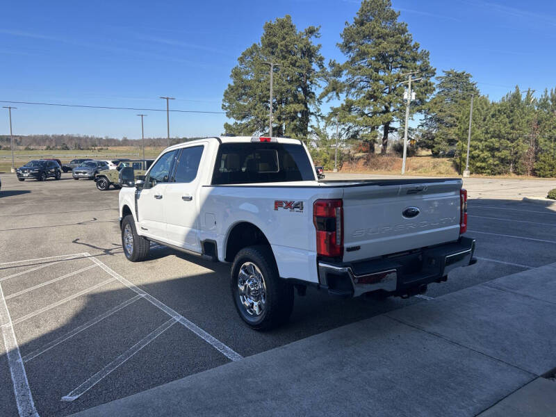 2024 Ford F-350 Super Duty Lariat