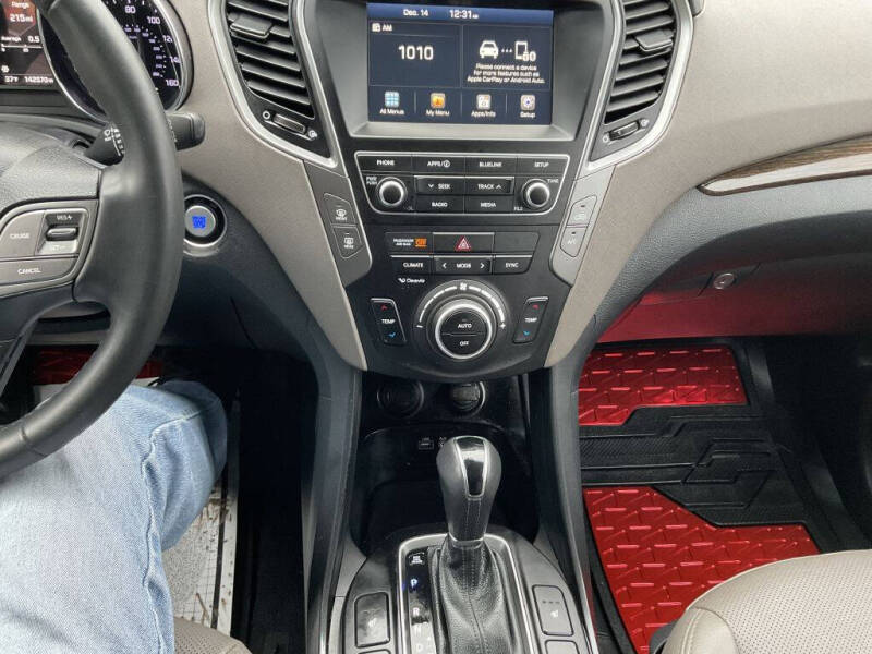 2017 Hyundai Santa Fe Sport 2.4L