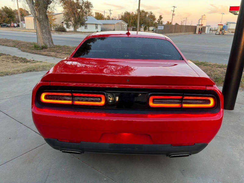 2019 Dodge Challenger SXT