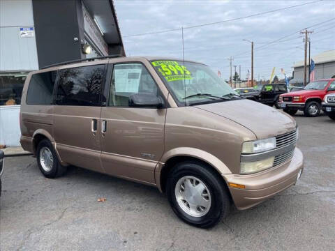 1999 Chevrolet Astro for sale at steve and sons auto sales in Happy Valley OR