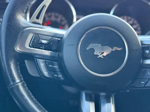 2016 Ford Mustang V6