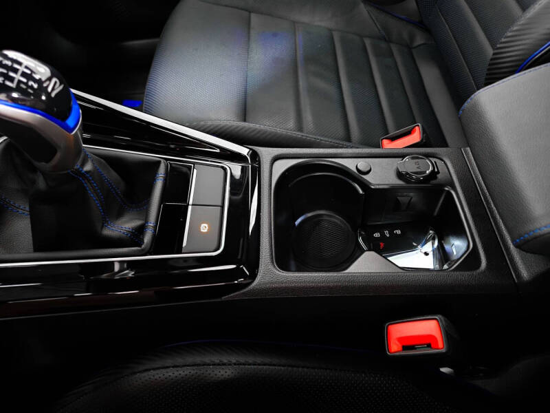 2024 Volkswagen Golf R 4Motion