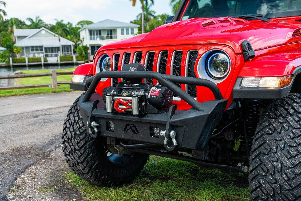 2021 JEEP Gladiator Pickup - $54,999