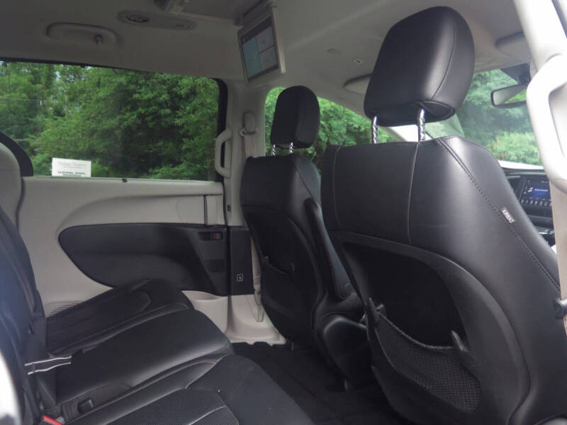 2019 Chrysler Pacifica Touring L