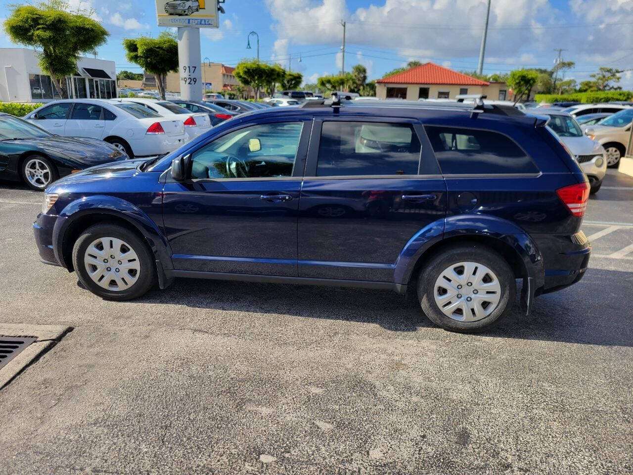 2018 Dodge Journey - $10,995