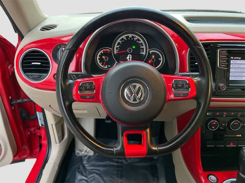 2019 Volkswagen Beetle 2.0T SE