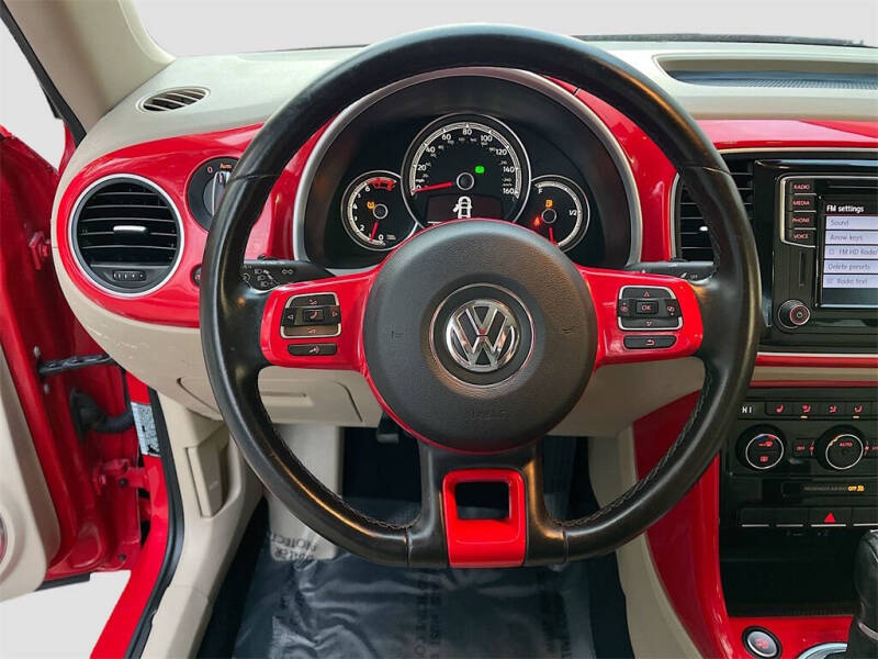 2019 Volkswagen Beetle 2.0T SE