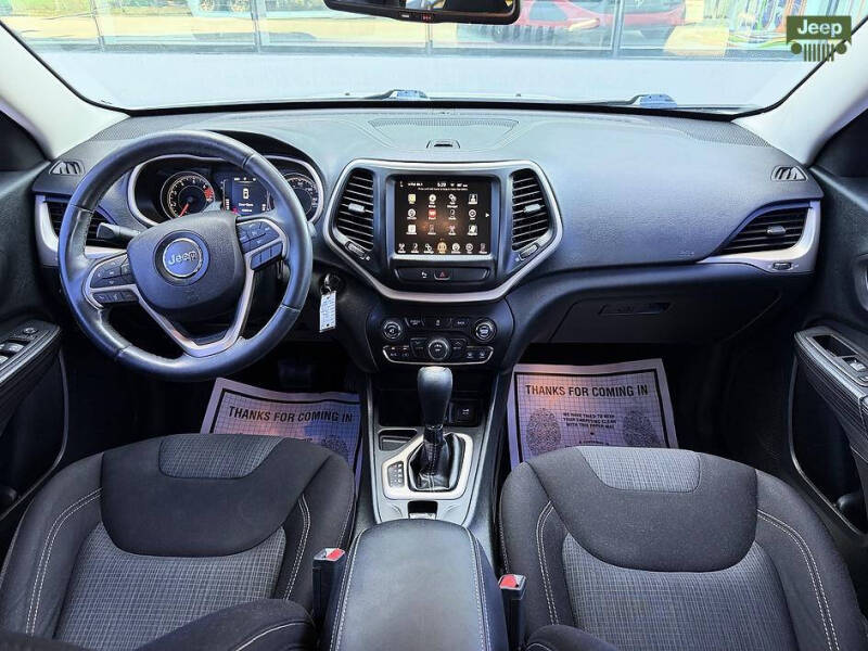 2016 Jeep Cherokee