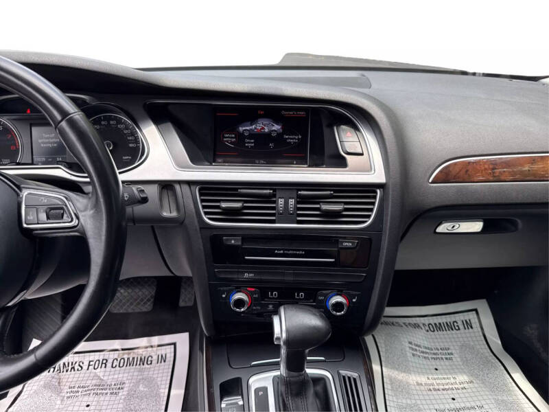 2016 Audi A4 2.0T quattro Premium Plus