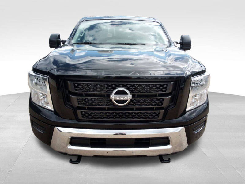 2024 Nissan Titan XD SV
