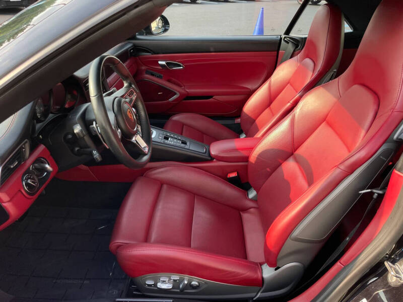 2017 Porsche 911