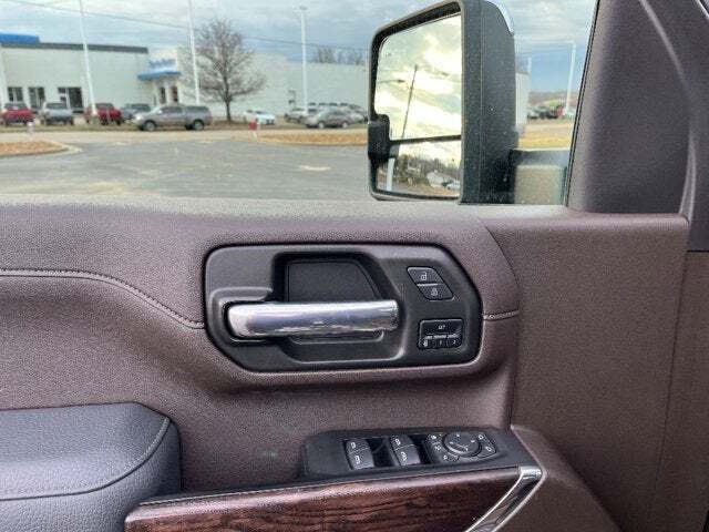 2023 GMC Sierra 2500HD 50