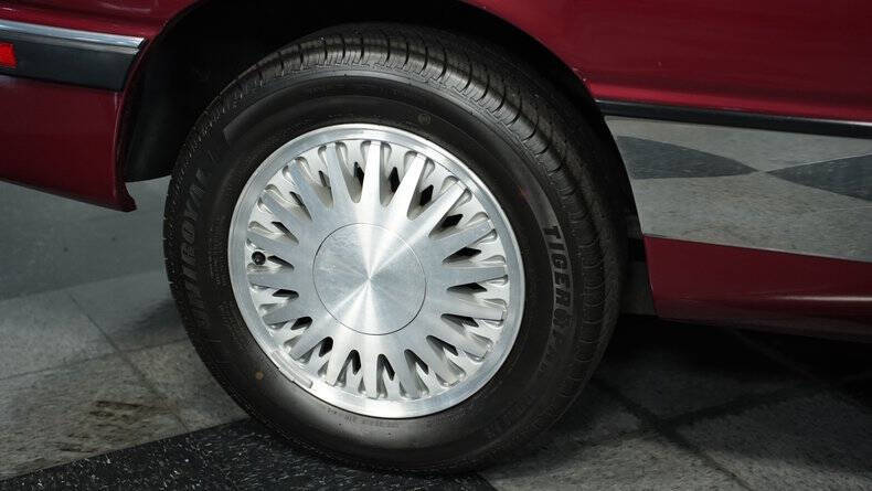 1991 Chrysler Le Baron