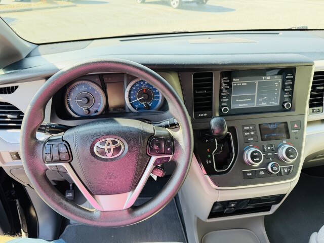 2020 Toyota Sienna L 7-Passenger