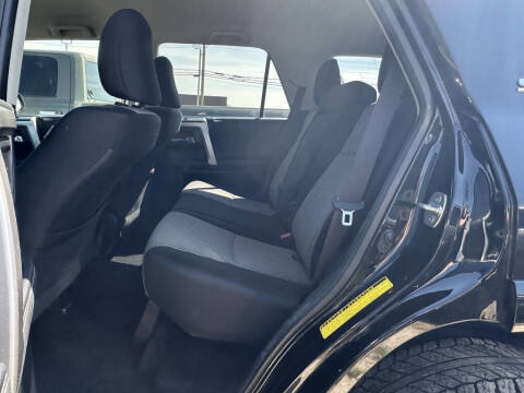 2024 Toyota 4Runner SR5