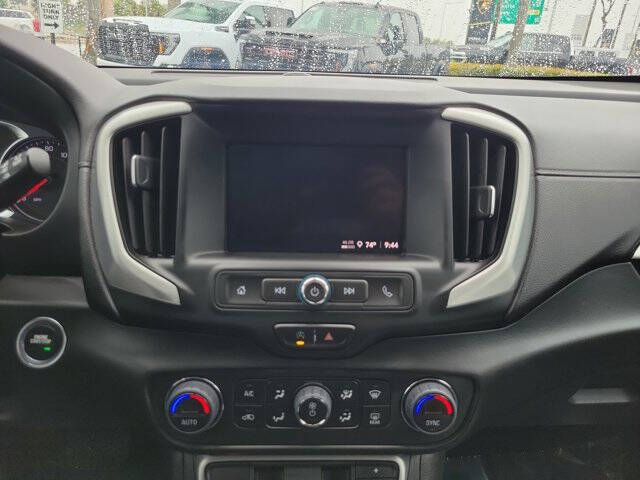 2023 GMC Terrain SLE