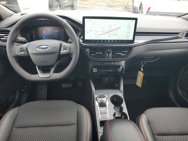 2025 Ford Escape Hybrid ST-Line