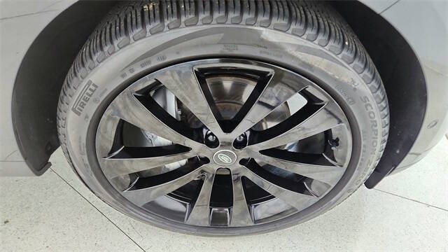 2024 Land Rover Range Rover Sport P360 SE