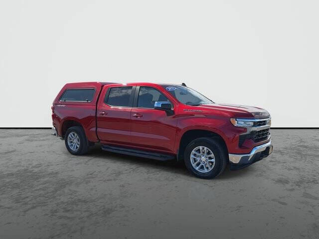 Used 2023 Chevrolet Silverado 1500 LT with VIN 1GCUDDED8PZ190385 for sale in Council Bluffs, IA