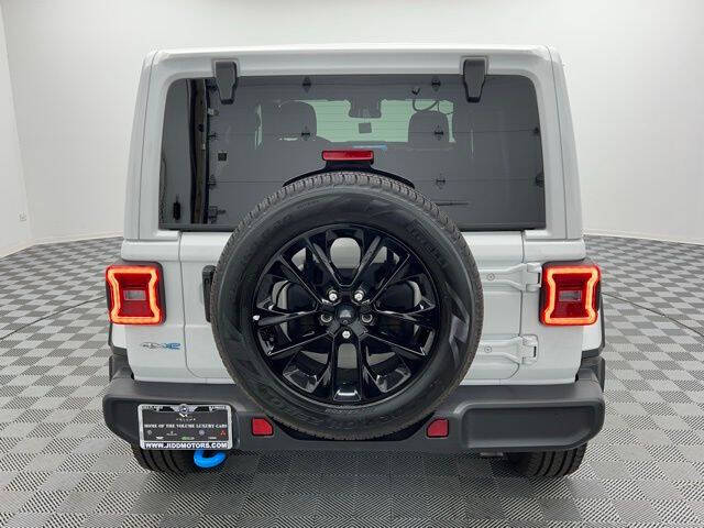 2024 Jeep Wrangler Sahara 4xe