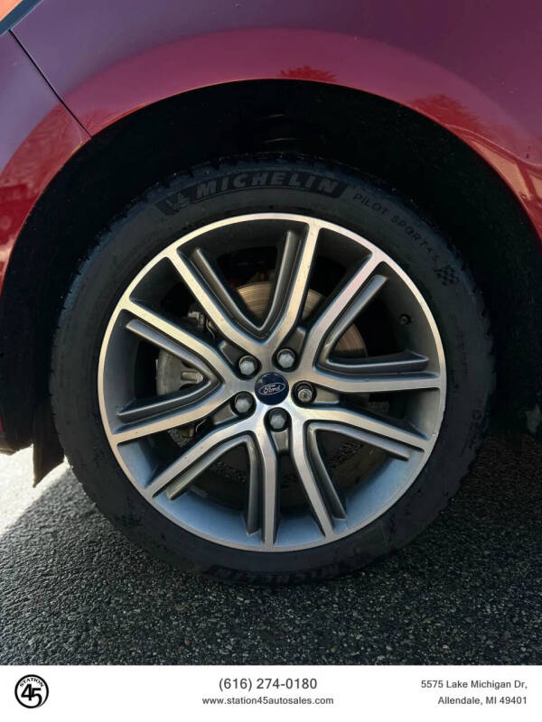 2019 Ford Edge Titanium