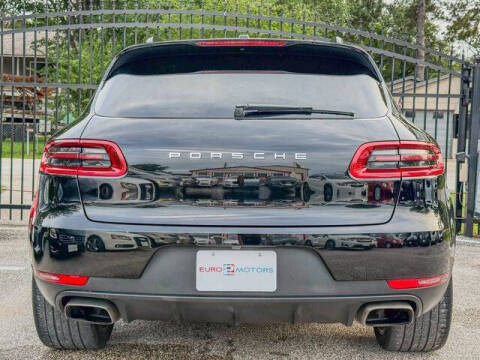 2017 Porsche Macan