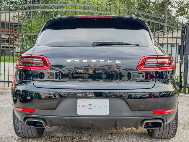 2017 Porsche Macan