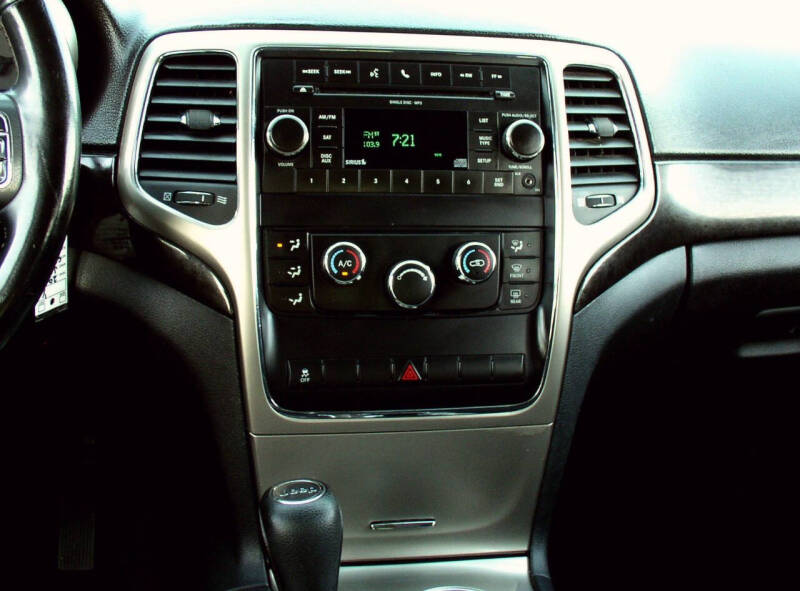 2011 Jeep Grand Cherokee Laredo