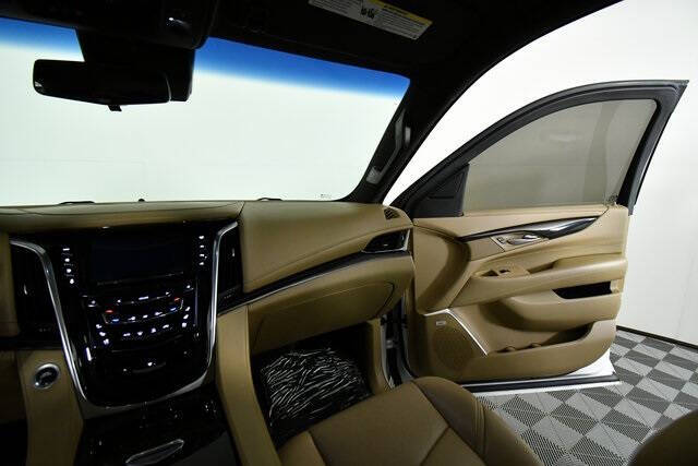 2019 Cadillac Escalade ESV Platinum