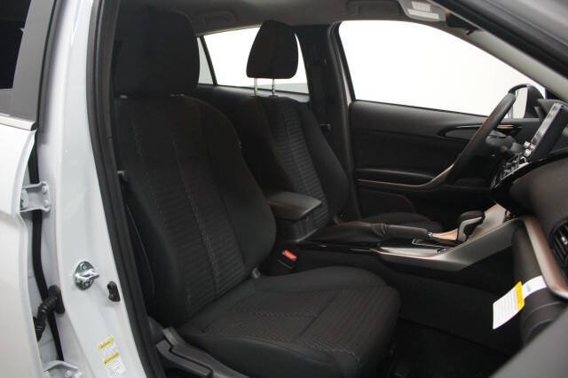 2026 Mitsubishi Eclipse Cross ES