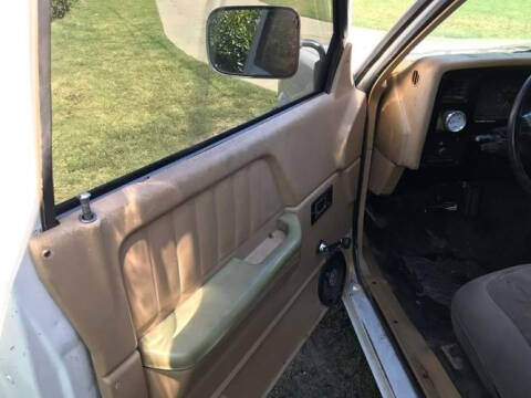 1987 Dodge Dakota